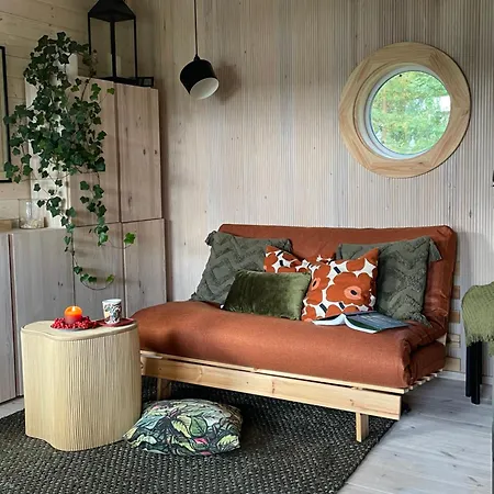 Lumoava Saarimoekki Chalet